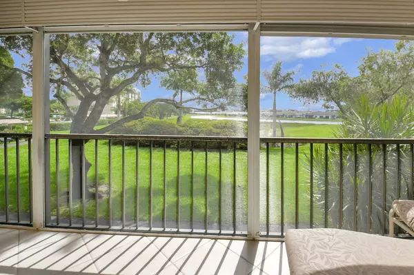 14376 Amberly LN 207, Delray Beach, FL 33446