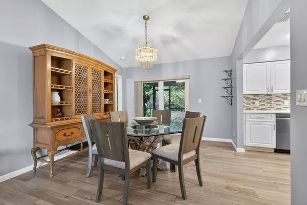 13656 Jonquil PL, Wellington, FL 33414