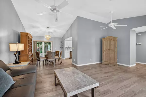 13656 Jonquil PL, Wellington, FL 33414