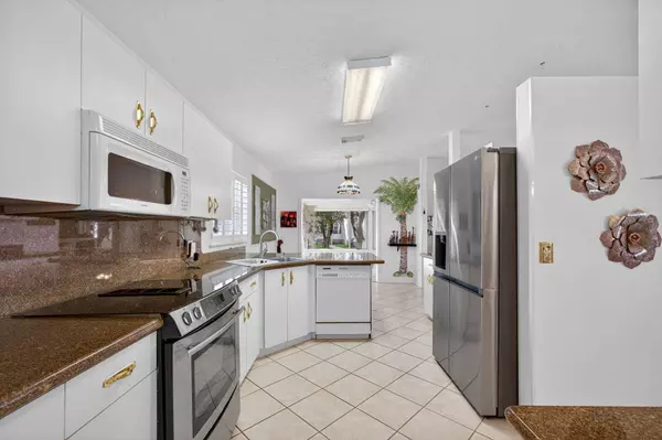 14175 Cisne CIR, Fort Pierce, FL 34951