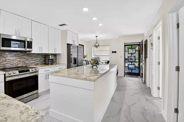 13213 Lucinda Palm CT D, Delray Beach, FL 33484