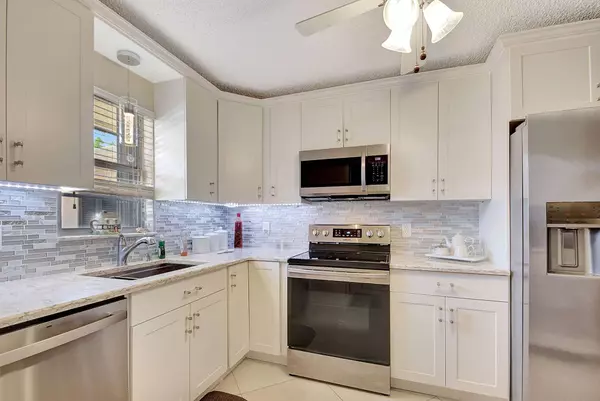 740 E Ocean AVE 105, Boynton Beach, FL 33435