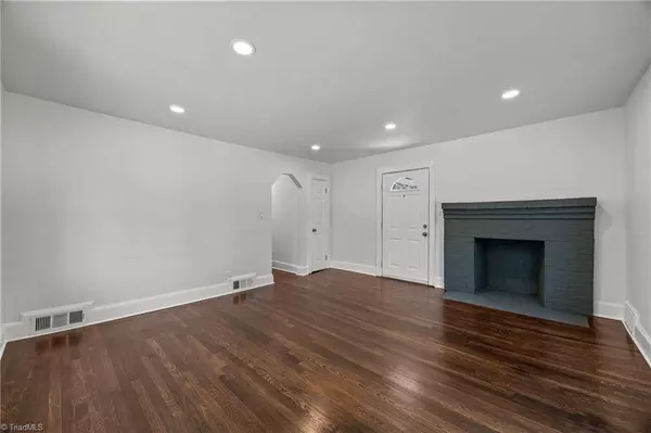 3331 Carver School RD, Winston-salem, NC 27105