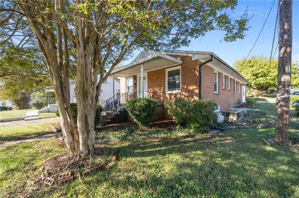 3734 Carver School RD, Winston-salem, NC 27105