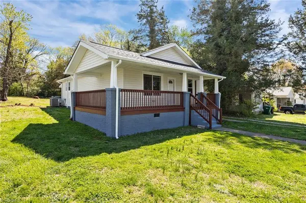 3259 Willoughby DR, Walkertown, NC 27051
