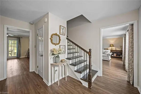 511 Rockspring RD, High Point, NC 27262
