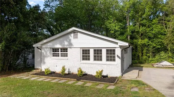 1505 Cook ST, High Point, NC 27262