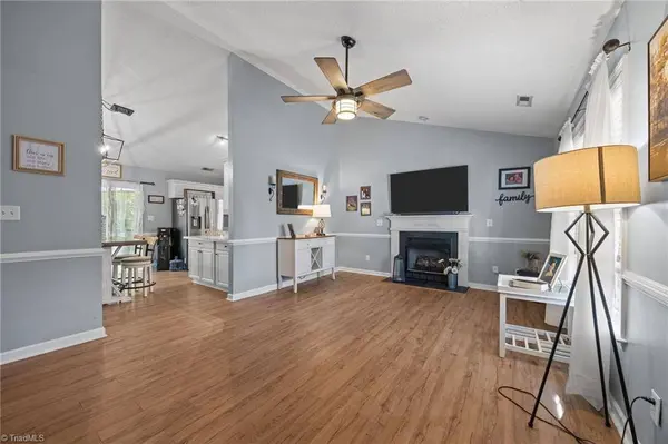 20 Collin LN, Thomasville, NC 27360