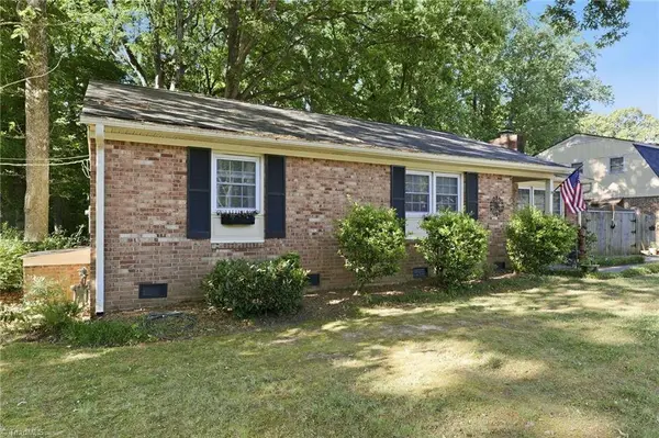 116 Pineburr RD, Greensboro, NC 27455