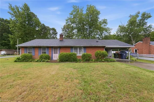 2101 W Vandalia RD, Greensboro, NC 27407
