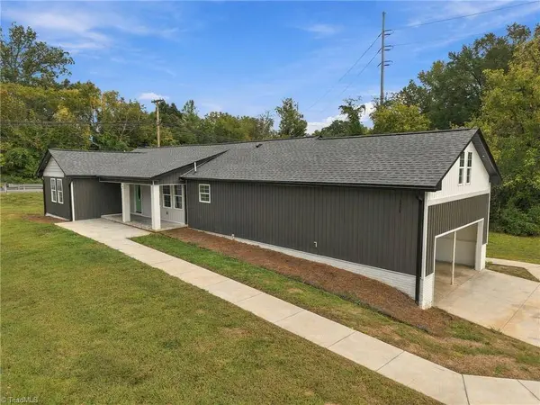1524 Mcguinn DR, High Point, NC 27262