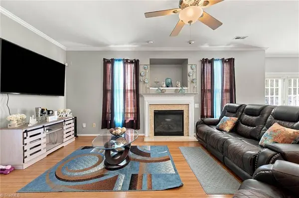 6005 Elderbush DR, Greensboro, NC 27405