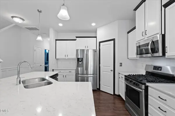6075 Beale LOOP, Raleigh, NC 27616