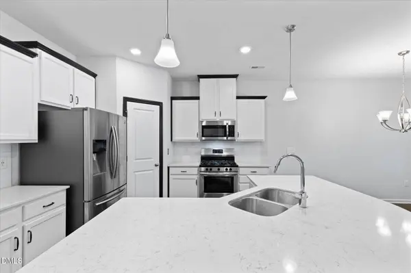 6075 Beale LOOP, Raleigh, NC 27616