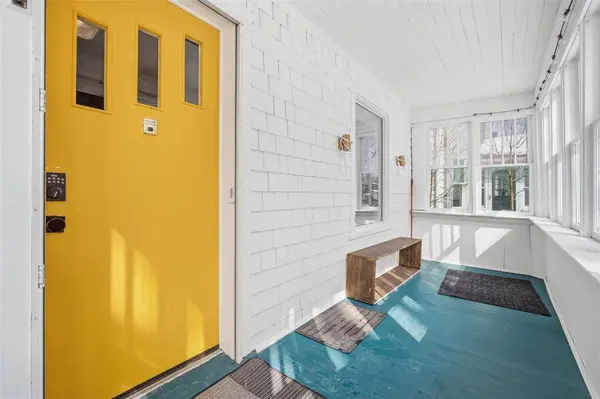 249 Morley Avenue, Winnipeg, MB R3L0Y2