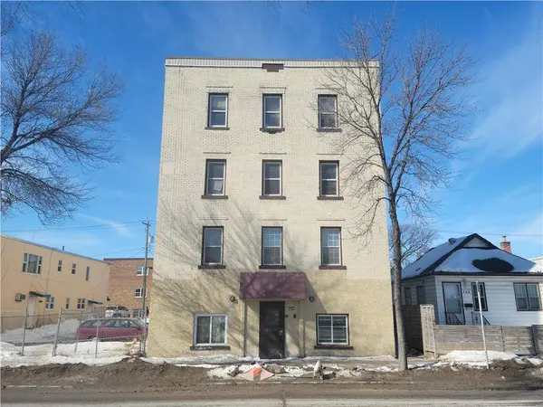 2 722 Maryland Street, Winnipeg, MB R3E1W2