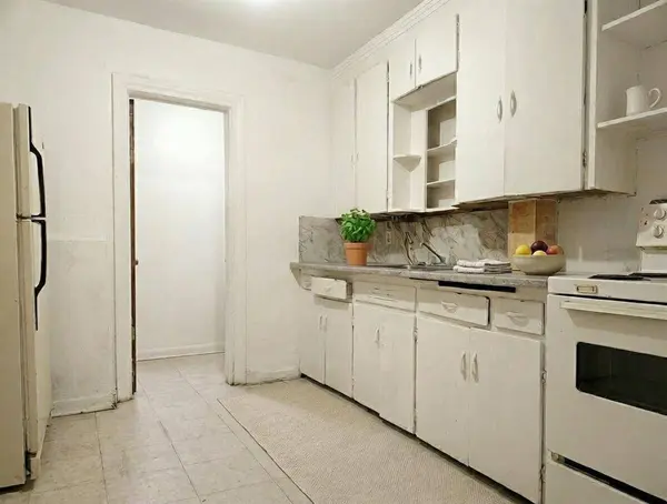 462 Manitoba Avenue, Winnipeg, MB R2W2G5