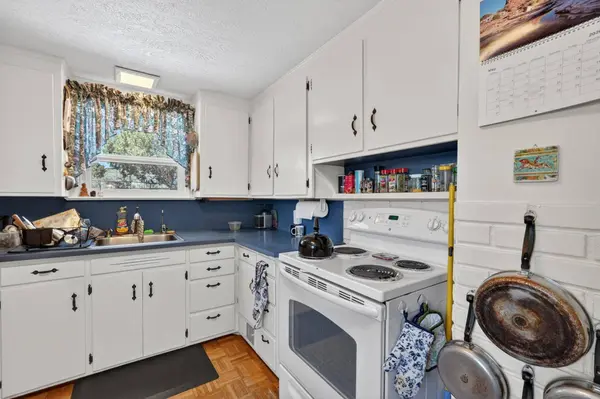 7964 W Pocatello Creek, Pocatello, ID 83201