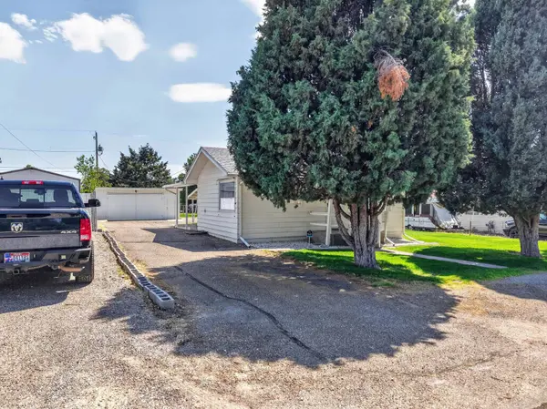 925 Belmont St, Pocatello, ID 83204