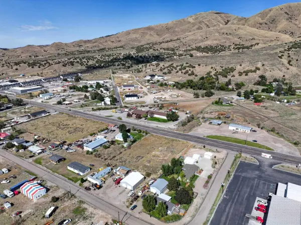TBD S 5th, Pocatello, ID 83204