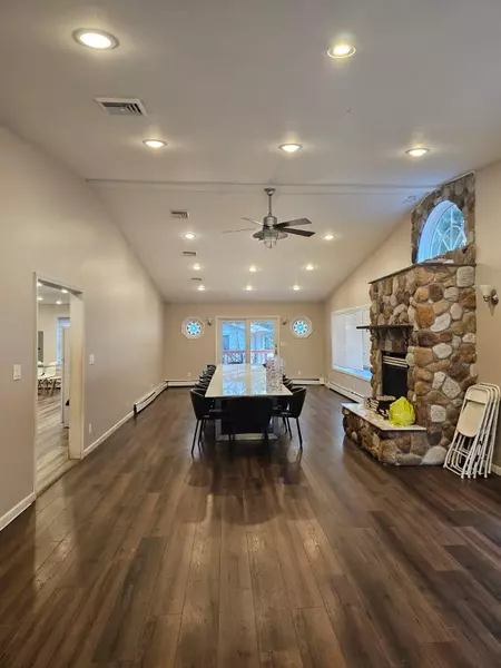 9 Mark St, Woodridge, NY 12789-5509