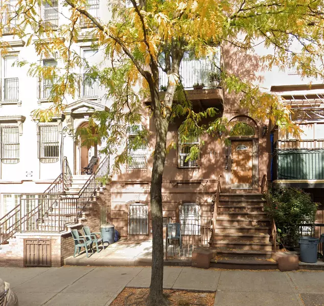 237 Hewes St #1&2 CASH DEAL, Brooklyn, NY 11211-8102