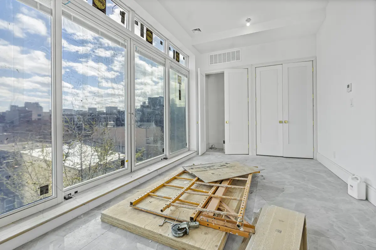 Harrison & Middleton Street Brooklyn NY #5 + rooftop
