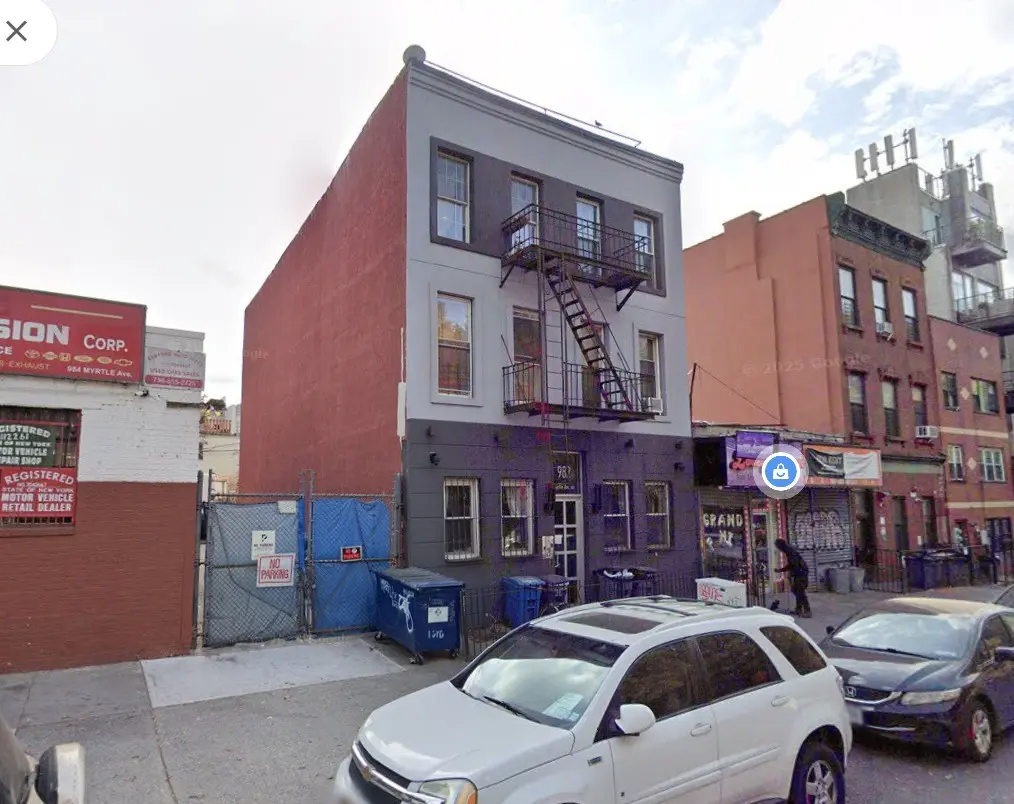 982 Myrtle Ave #Entire 6 family house, 25 wide!, Brooklyn, NY 11206-6647