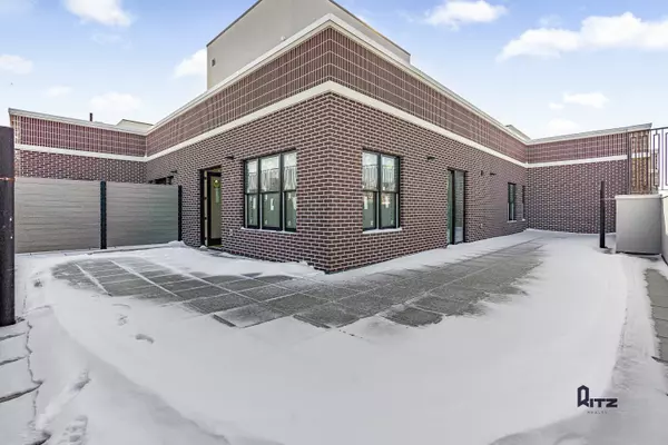 43 Gerry St, Brooklyn, NY 11206-3689