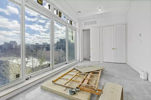 Harrison & Middleton Street Brooklyn NY #5 + rooftop