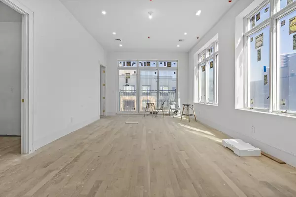 Harrison & Middleton Street Brooklyn NY #5 + rooftop