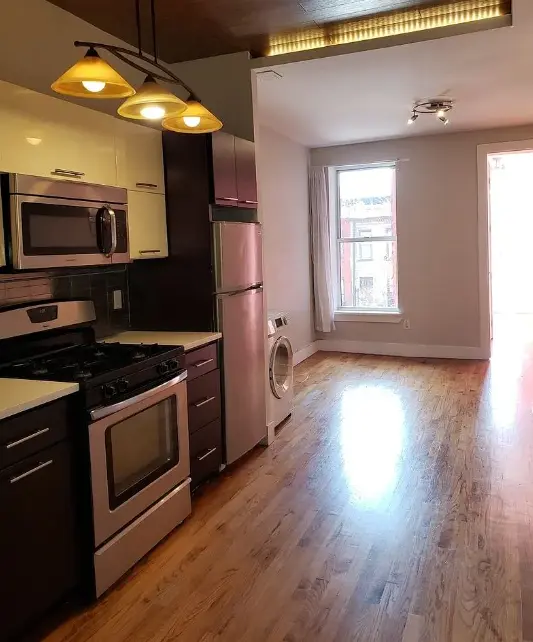 982 Myrtle Ave #Entire 6 family house, 25 wide!, Brooklyn, NY 11206-6647