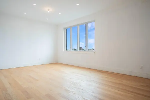 859 Myrtle Ave #8, Brooklyn, NY 11206-5854