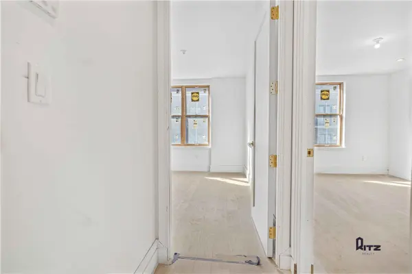 55 Gerry St #7, Brooklyn, NY 11206-3686