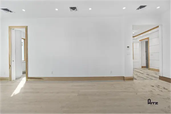 33 Gerry St #Elite, Brooklyn, NY 11206-3627