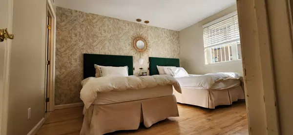 Brooklyn, NY 11206-4916,274 Wallabout St #7 + deck