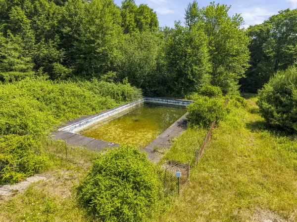 2 Green Meadow Ct, South Fallsburg, NY 12779-5758