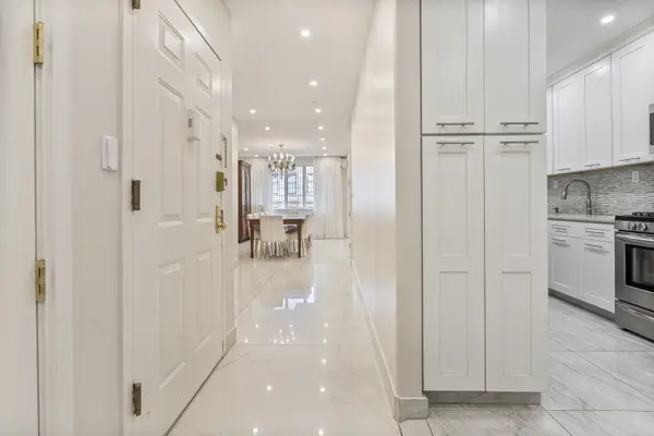 167 Franklin Ave #3R, Brooklyn, NY 11205-2748