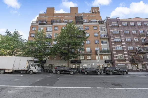 904 Bedford Ave #1A, Brooklyn, NY 11205-3919