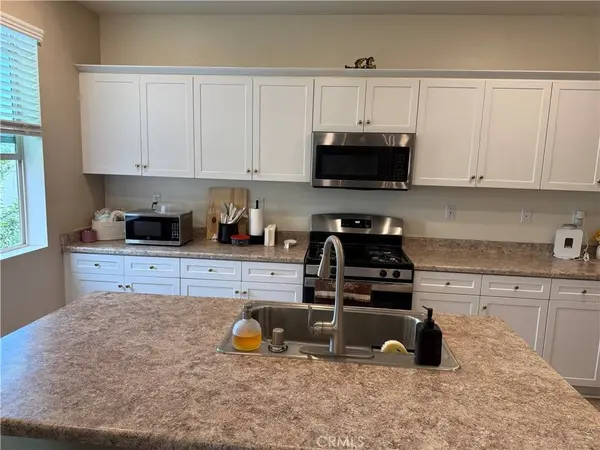 17119 Gray Pine, San Bernardino, CA 92407