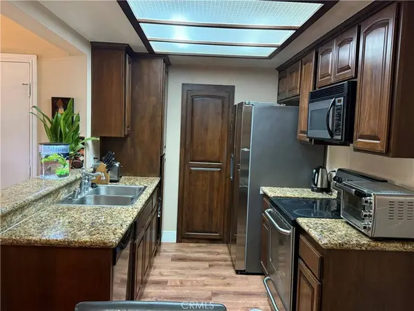 3535 Banbury DR #94, Riverside, CA 92505