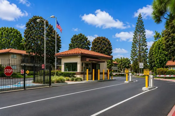 Who Can Live in Laguna Woods Village?