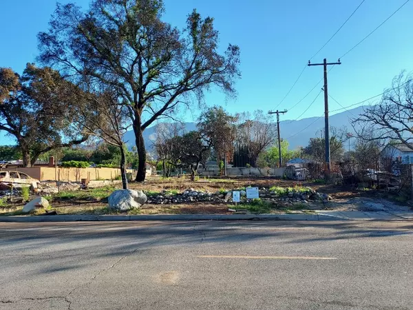 403 Ventura St, Altadena, CA 91001-4654