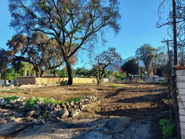 403 Ventura ST, Altadena, CA 91001