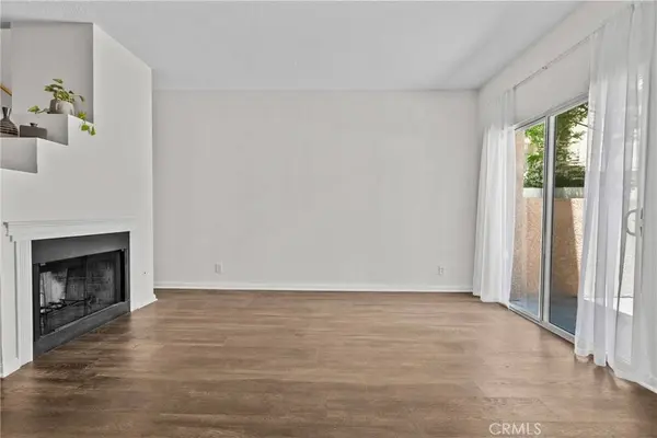25511 Schubert Cir #142 B, Stevenson Ranch, CA 91381