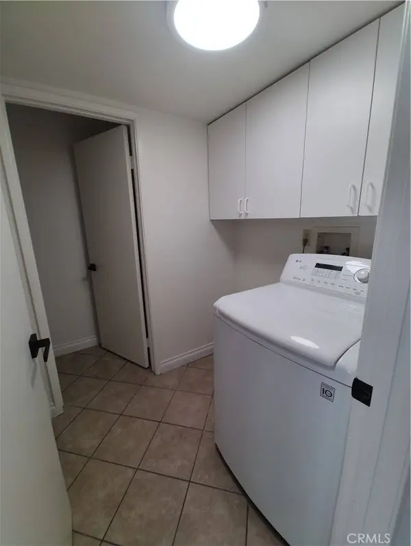 10125 De Soto, Chatsworth, CA 91311