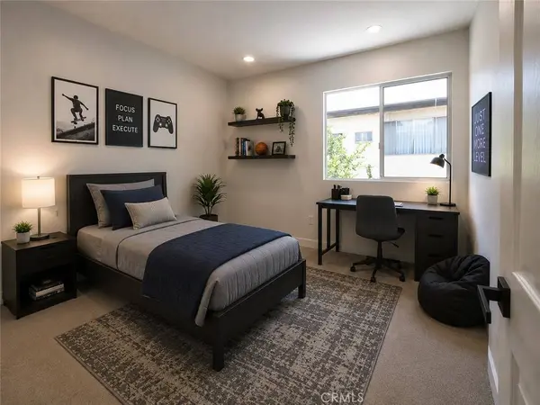 10125 De Soto, Chatsworth, CA 91311
