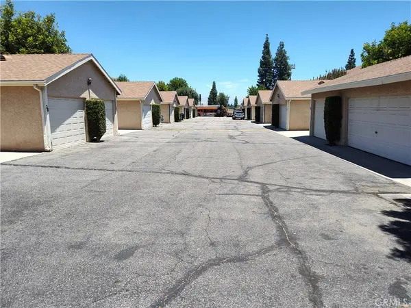 10125 De Soto, Chatsworth, CA 91311