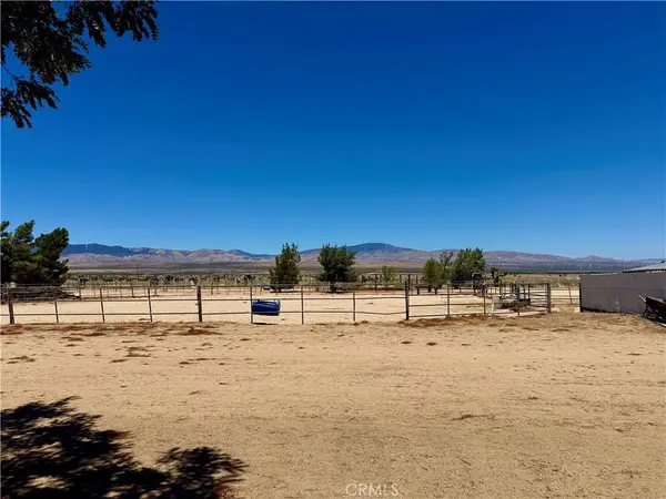18839 W Avenue B8, Lancaster, CA 93536