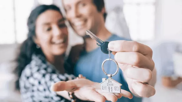 How to Buy a House 8 Part Series(1)